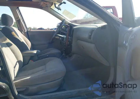 2002 Saturn L-Series L200 из США, поврежденный, VIN 1G8JU54FX2Y537154